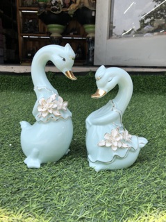 Đôi thiên nga sứ decor trang trí tiệc cưới