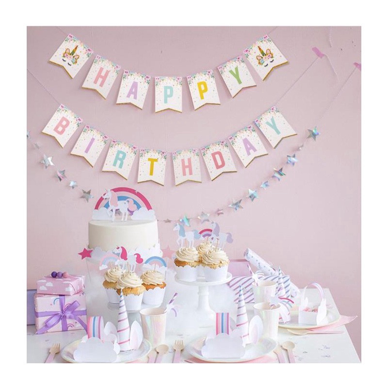 Băng rôn giấy gắn thẻ in chữ Happy Birthday và hình kì lân