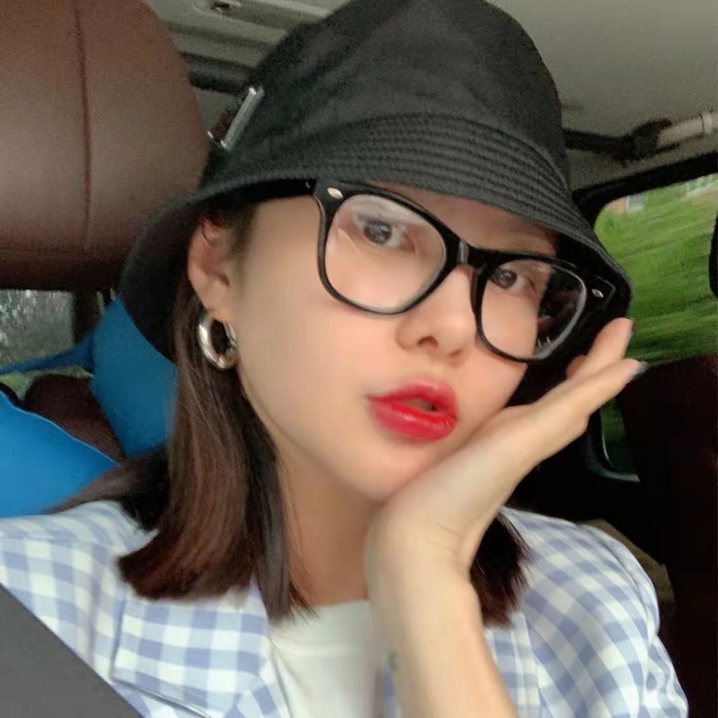 Mắt kính gọng vuông chống ánh sáng xanh thời trang