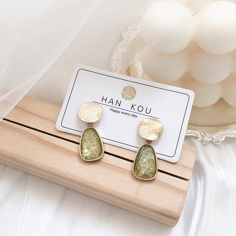 Khuyên tai Pinkdudu PD710 dáng dài đính kim sa nhựa resin mạ vàng phong cách cổ điển thời trang