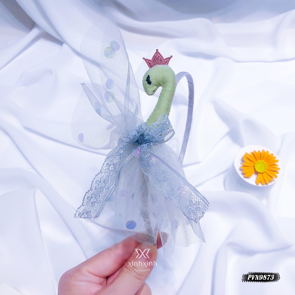 Xước tóc, bờm tóc thiên nga cho bé