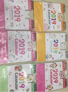 Lịch để bàn 2019 xinh cute