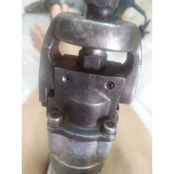 Máy khoan đục bê tông Makita nhật nội địa HM0830 1050W