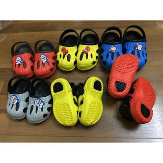 D187 Dép sục cho bé trai