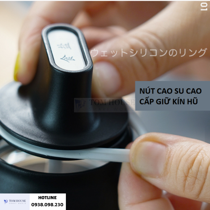 [Chính hãng] Hũ Bình Đựng Gia Vị Roborobo Thủy Tinh Kèm Muỗng Cao Cấp