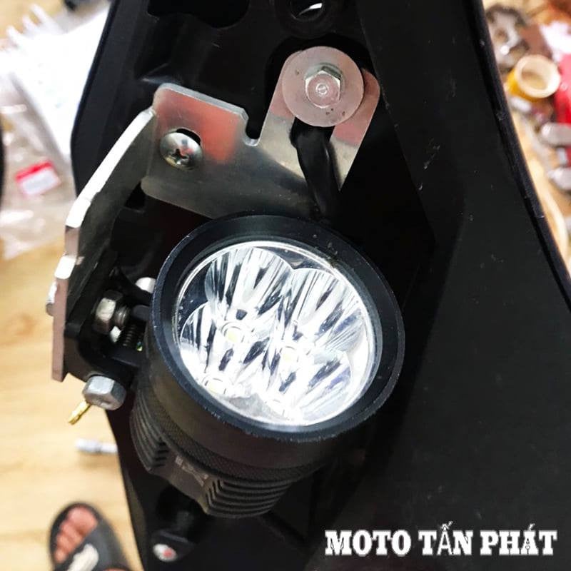 Cặp pat bắt đèn hốc xi nhan V4 cho Winner X