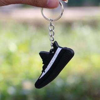 Móc khóa silicone giày yeezy Xám