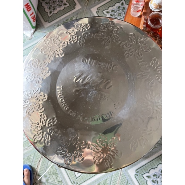 Ghế inox WIN phi 19 chân thấp có hình thấp phía sau