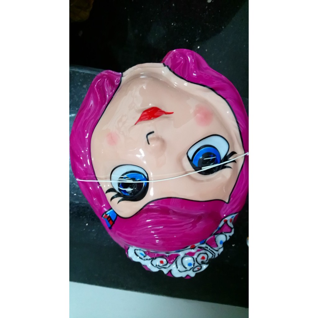 Combo 9 mặt na. 9 mẫu như hình. Hàng luôn có sẵn nhe các bạn. Mẫu nào cũng rất đẹp lun. Giá 79k/9 cái.