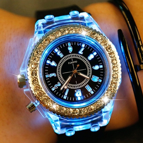 Đồng hồ Geneva đính đá thay đổi 7 màu dạ quang dành cho nam và nữ | BigBuy360 - bigbuy360.vn