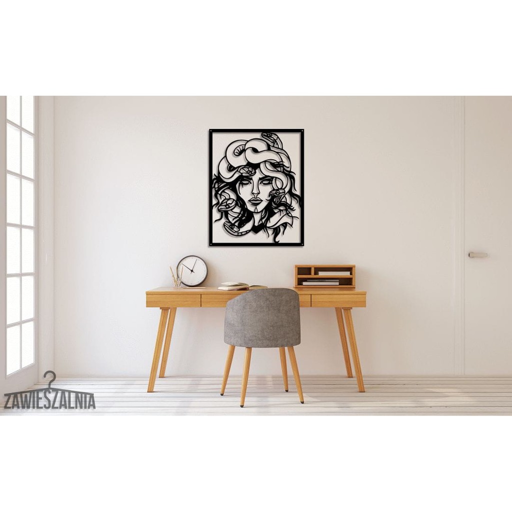 Tranh trang trí treo tường bằng Kim loại - Cô gái  quyến rũ Medusa [ Đủ size ]