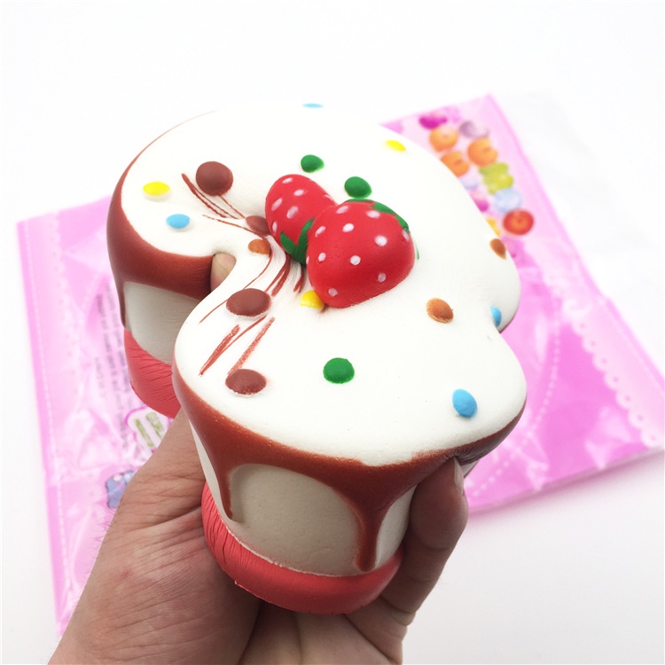 Squishy Lớn JUMBO Hình bánh gato 2 dâu Đồ Chơi Xốp Giảm Stress Hình mềm mịn dễ Thương đàn hồi Cho Bé