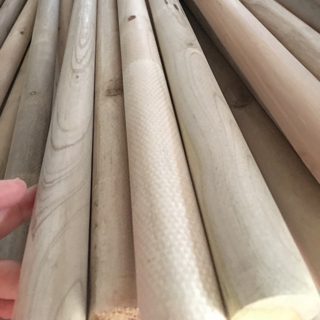 Thanh tròn phi 2cm dài 1m