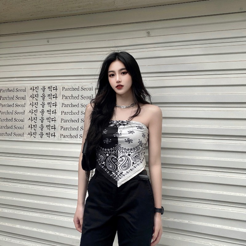 Áo quây croptop thổ cẩm trắng đen freesize - Áo quây họa tiết thổ cảm giá siêu rẻ