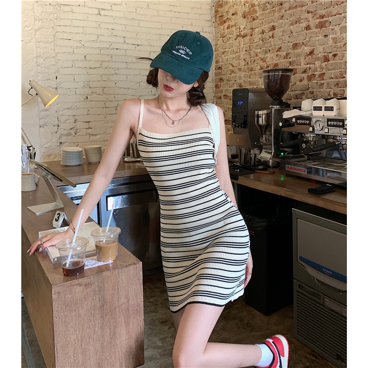 Đầm dệt kim XIAOZHAINV 2 dây kẻ sọc phong cách Hàn Quốc quyến rũ