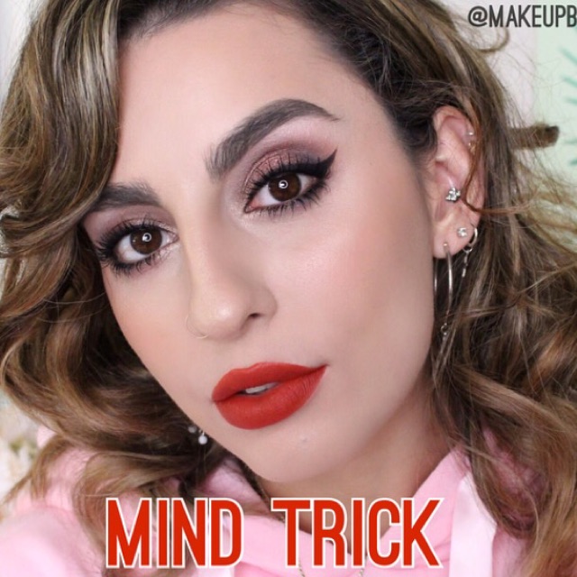 Son ColourPop Lux Lipstick