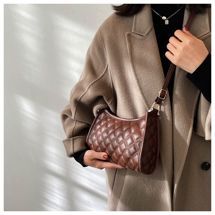 Túi xách đeo chéo, túi kẹp nách thời trang đi chơi, đi làm phong cách Hàn Quốc