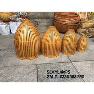 Chao đèn mây tre đan hình nơm khum