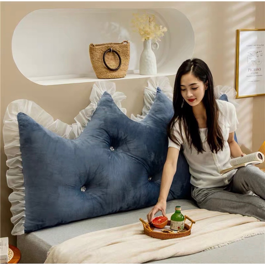 Gối tựa đầu giường mẫu vương miện đính khuy,shop về 2 kích thước 1m5/1m8