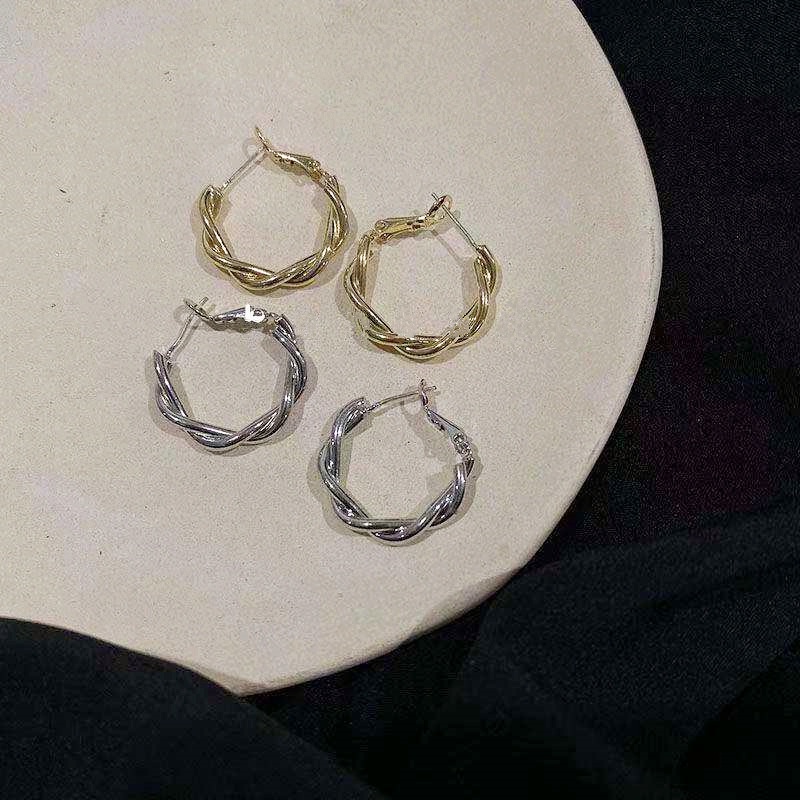 Khuyên tai xoắn thời trang phong cách cổ điển hàn quốc