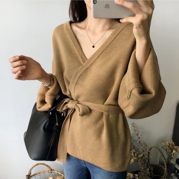 Áo Sweater Nữ Dáng Rộng Cổ Chữ V Màu Trơn Thời Trang