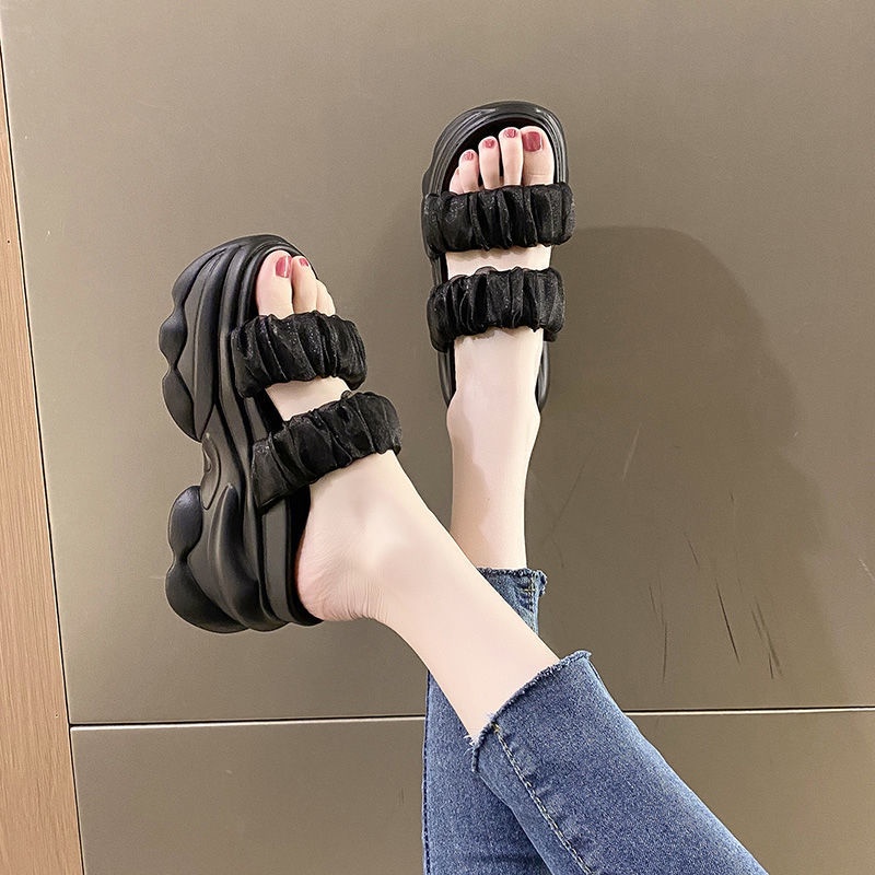 Dép Sandal Đế Dày Cao Cấp Mùa Hè Dễ Phối Đồ Phong Cách Mới