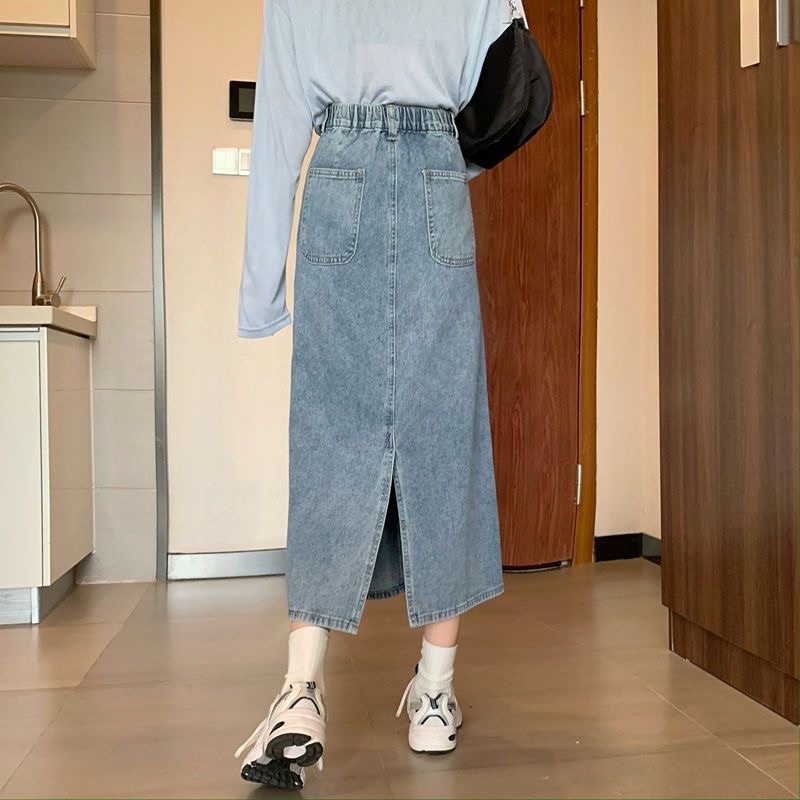 Chân Váy Bò Jeans Dài Cài Khuy Sau Lưng Xẻ Tà Sau Nữ Tính Học Sinh Hàn Quốc