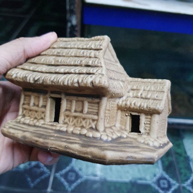 NHÀ LÁ TRANG TRÍ HỒ CÁ NON BỘ 11x6x7cm