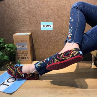 Giày Toms Thổ Cẩm