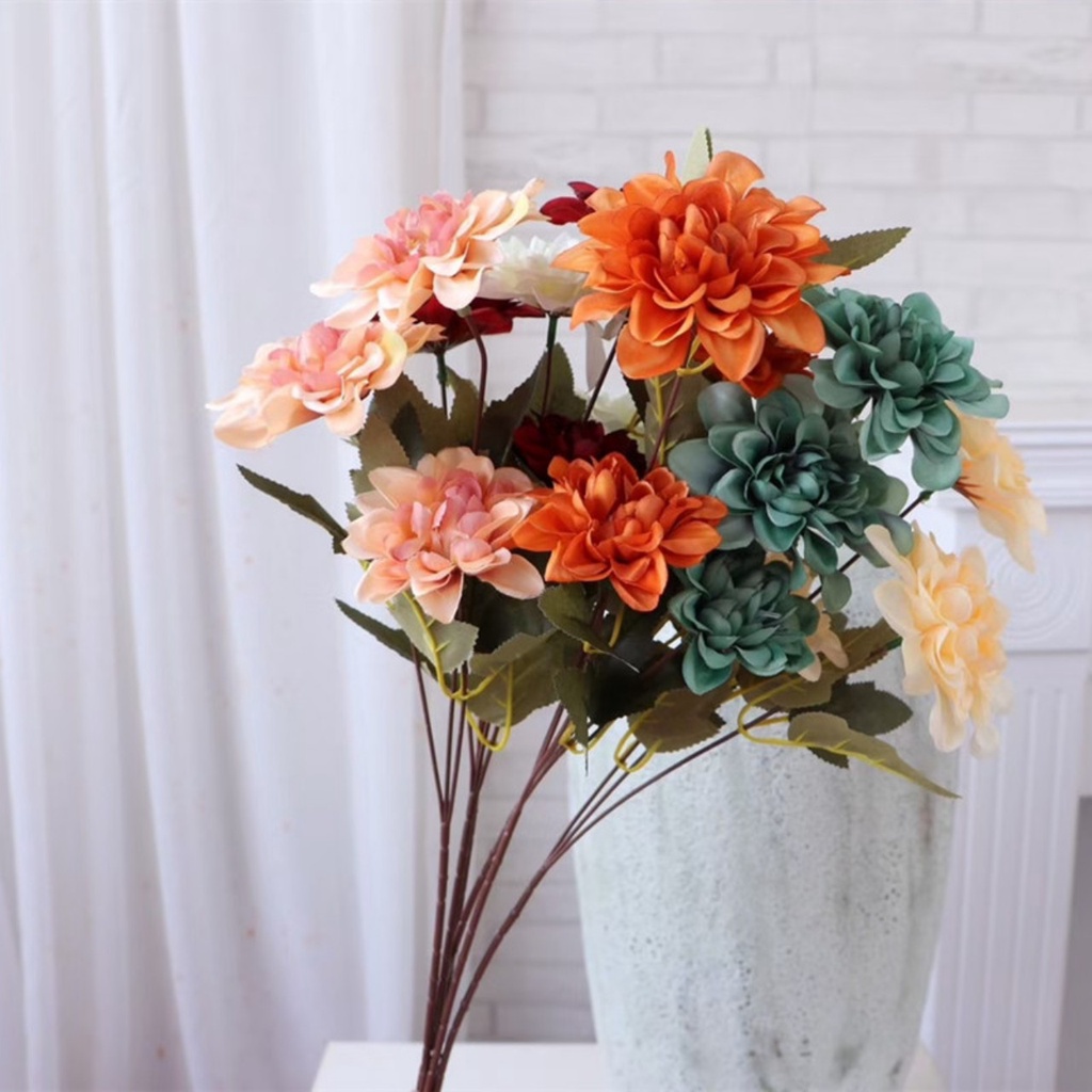 Hoa thược dược giả bằng lụa trang trí, decor, chụp ảnh.