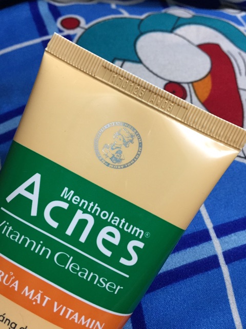 Kem rửa mặt Acnes vitamin 50g - 100g