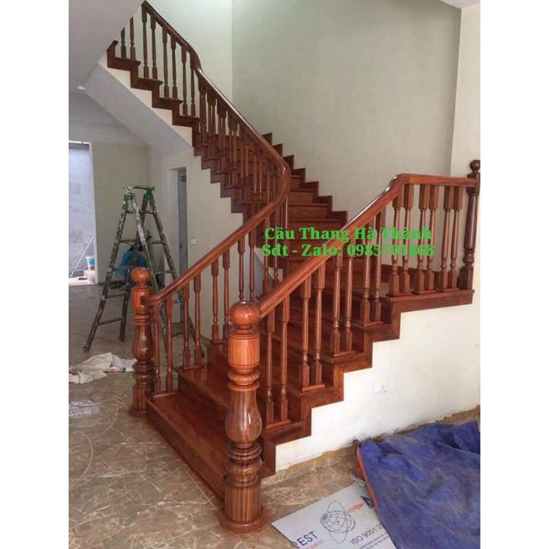 Cầu thang gỗ