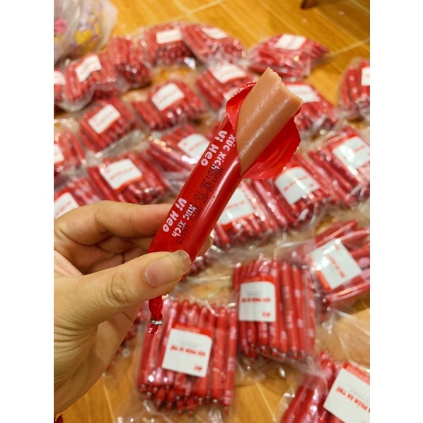 Xúc xích ăn liền( nửa cân 23c) | BigBuy360 - bigbuy360.vn