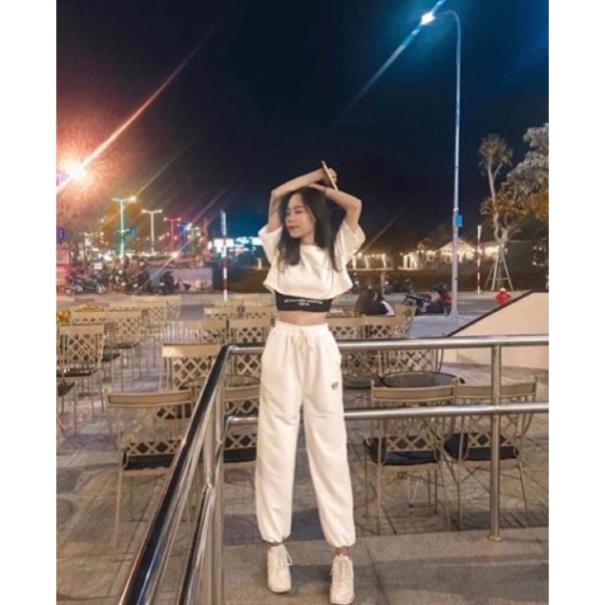 Set Quần Jogger kèm Áo Croptop + Áo quây bên trong ( ba món )