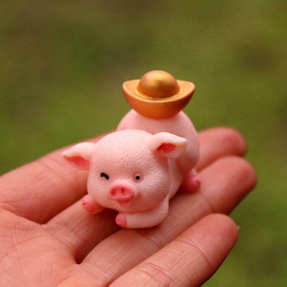 1 mô hình chú heo may mắn mini dễ thương dùng trang trí DIY