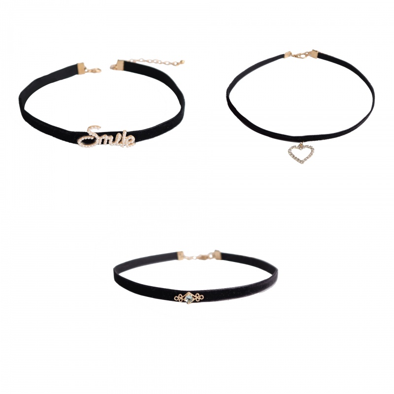 Vòng Cổ Choker Dây Nhung Đen Đính Hạt Ngọc Trai 2022