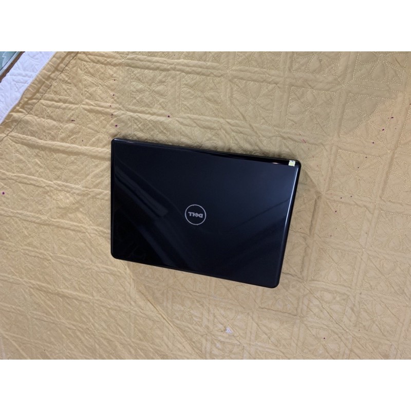 Laptop UFO Dell 4030 i7 mạnh mẽ VGA chiến game mượt