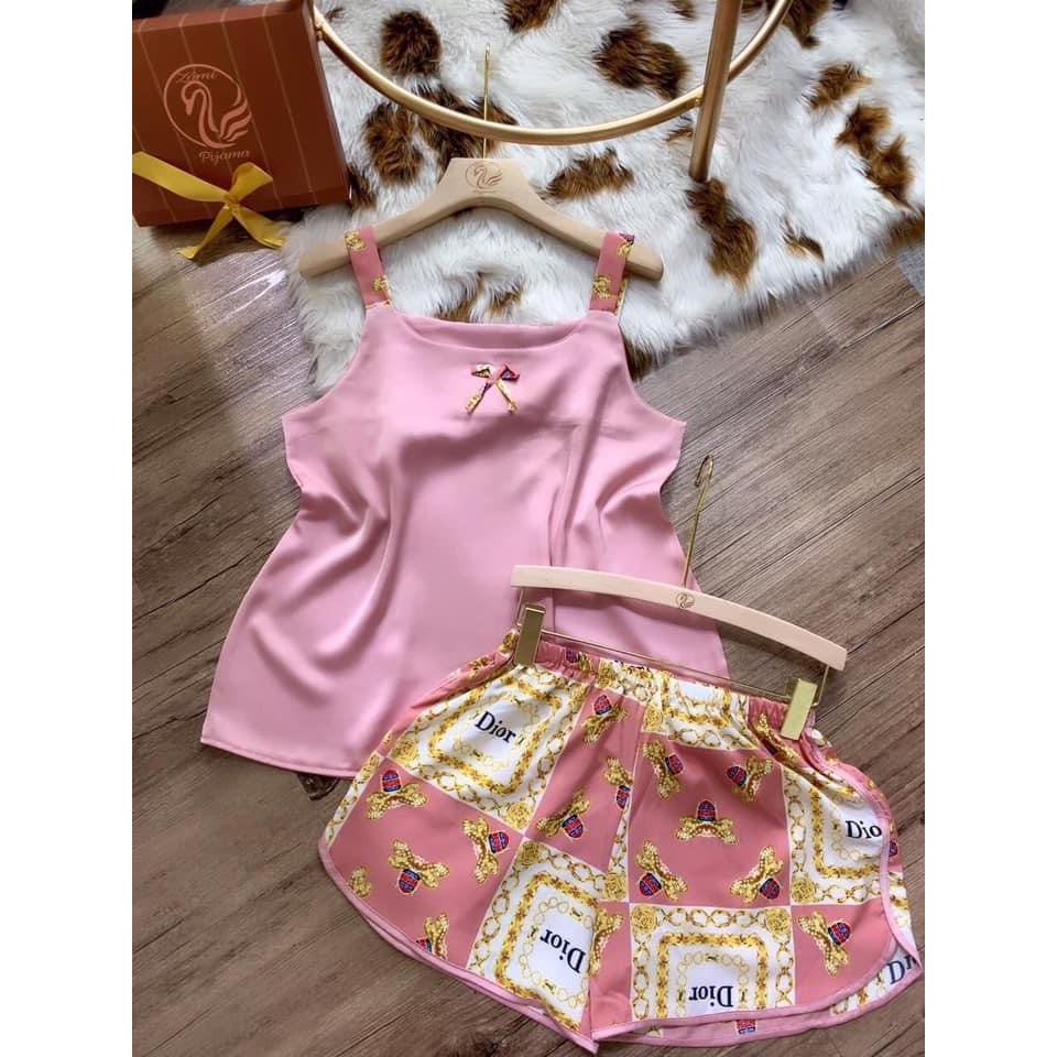 Pizama hai dây áo trơn phối quần họa tiết | BigBuy360 - bigbuy360.vn