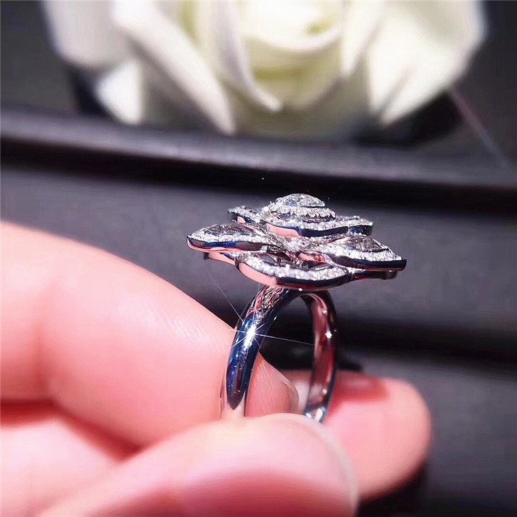 Hot Plated 18k Platinum Diamond Heart-Shaped Rose Diamond Engagement Women 's