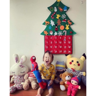 Cây thông bằng vải nỉ có số