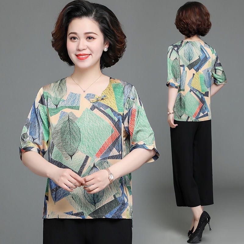Đồ bộ trung niên cho mẹ áo lụa tay lỡ phối quần dài đen ống suông