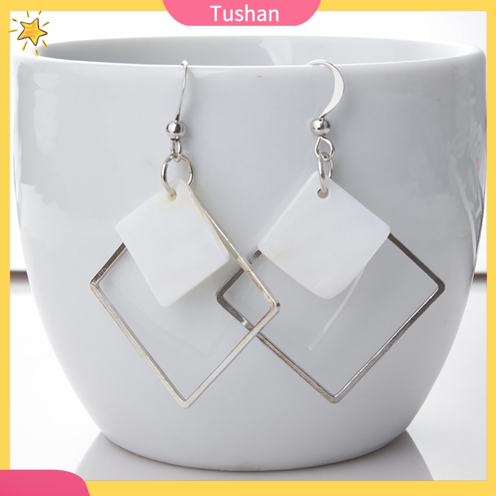 Khuyên tai nữ hình vuông đính vỏ sò trắng thời trang