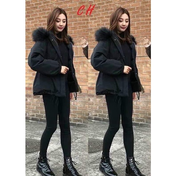 Áo khoác kaki dày dặn có lớp lót lông, có mũ đính lông, màu đen và hồng