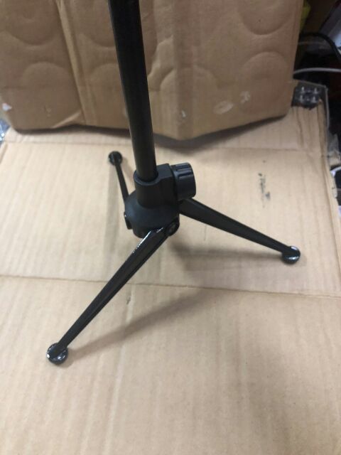 [Combo] Bộ hát karaoke, live tream trên điện thoại C7 và bệ đỡ