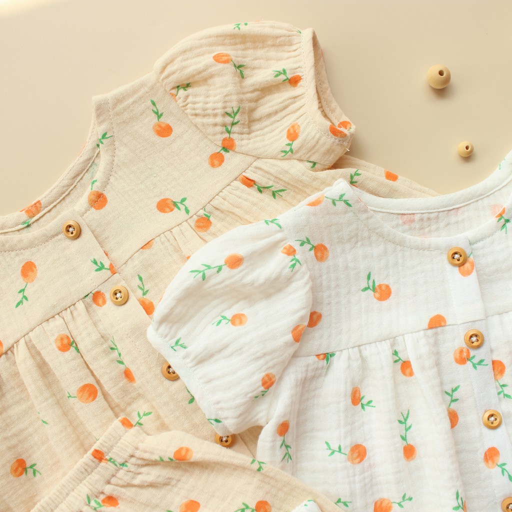Quần áo trẻ em | Đồ bộ bé gái chất xô muslin nhật họa tiết cam xinh yêu