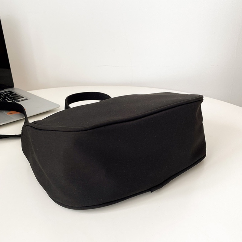 Túi Đeo Vai / Kẹp Nách Cỡ Nhỏ Chất Liệu Nilon + Acrylic Phối Dây Đeo Sợi X