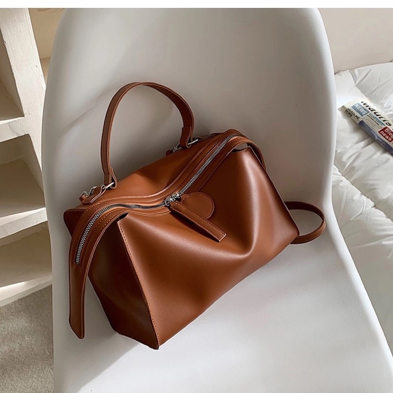 Túi xách da đeo chéo loại lớn thời trang Unisex
