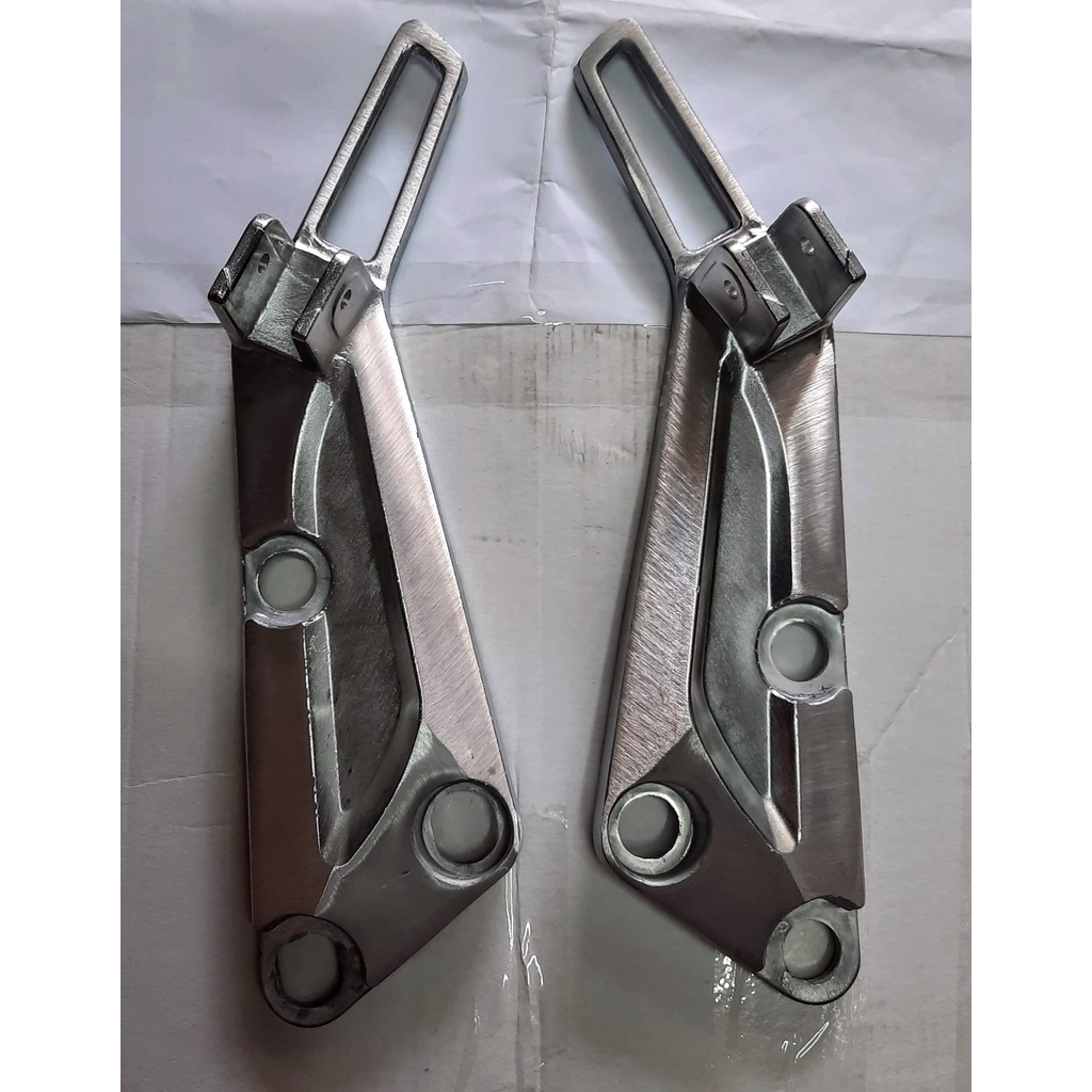 Cặp bát gác chân sau nhôm dành cho Wave nhỏ loại ngắn và dài