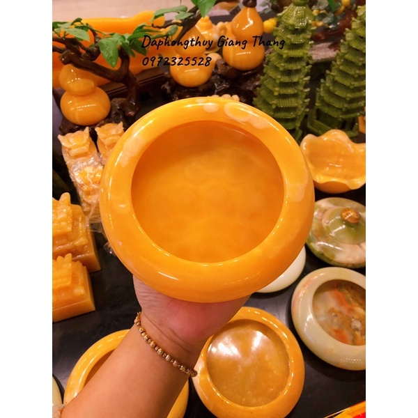 Gạt Tàn Thuốc Đá Ngọc Hoàng Long