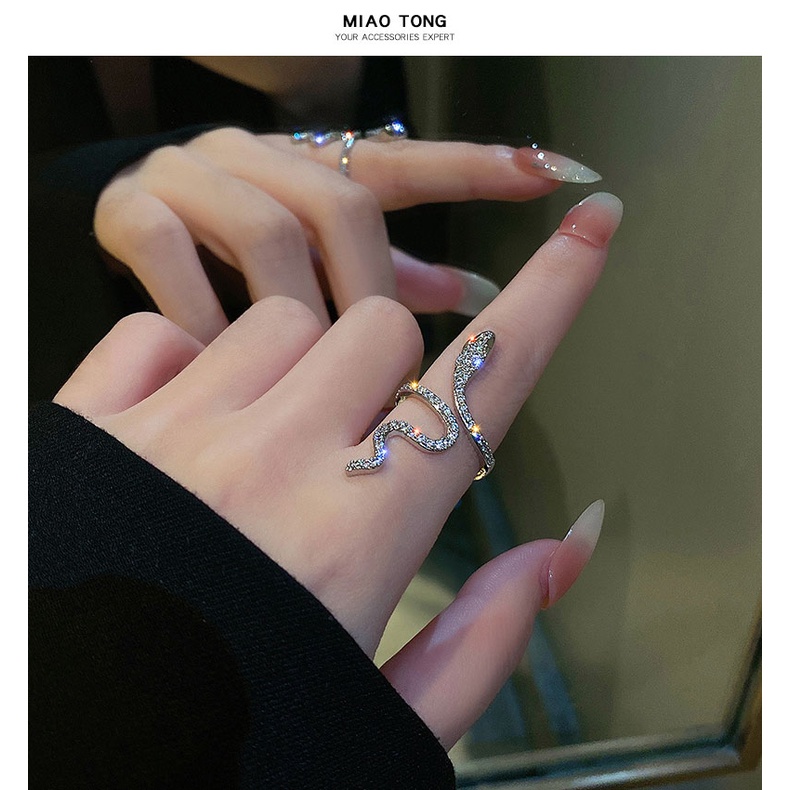 Nhẫn Kim Loại Hình Rắn Thời Trang Dự Tiệc Cho Nữ